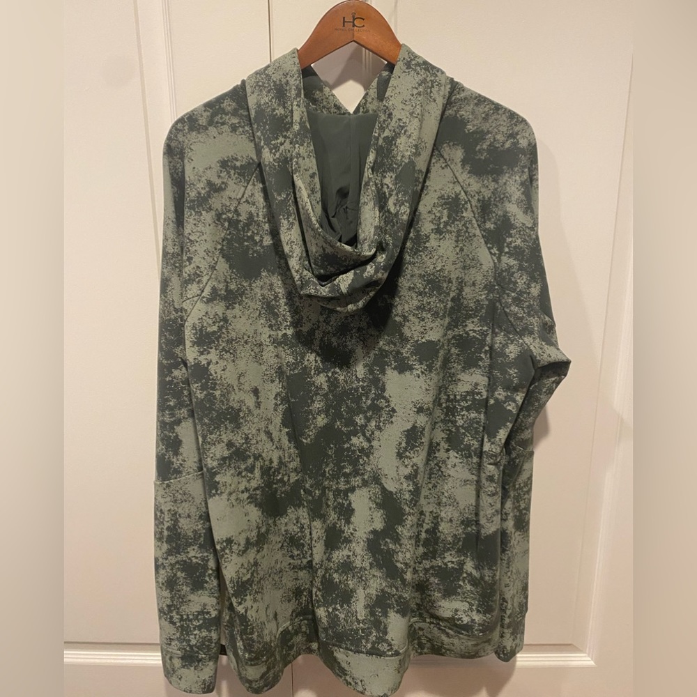 Lululemon City Sweat Hoodie Green Camo - Picture 2 of 2